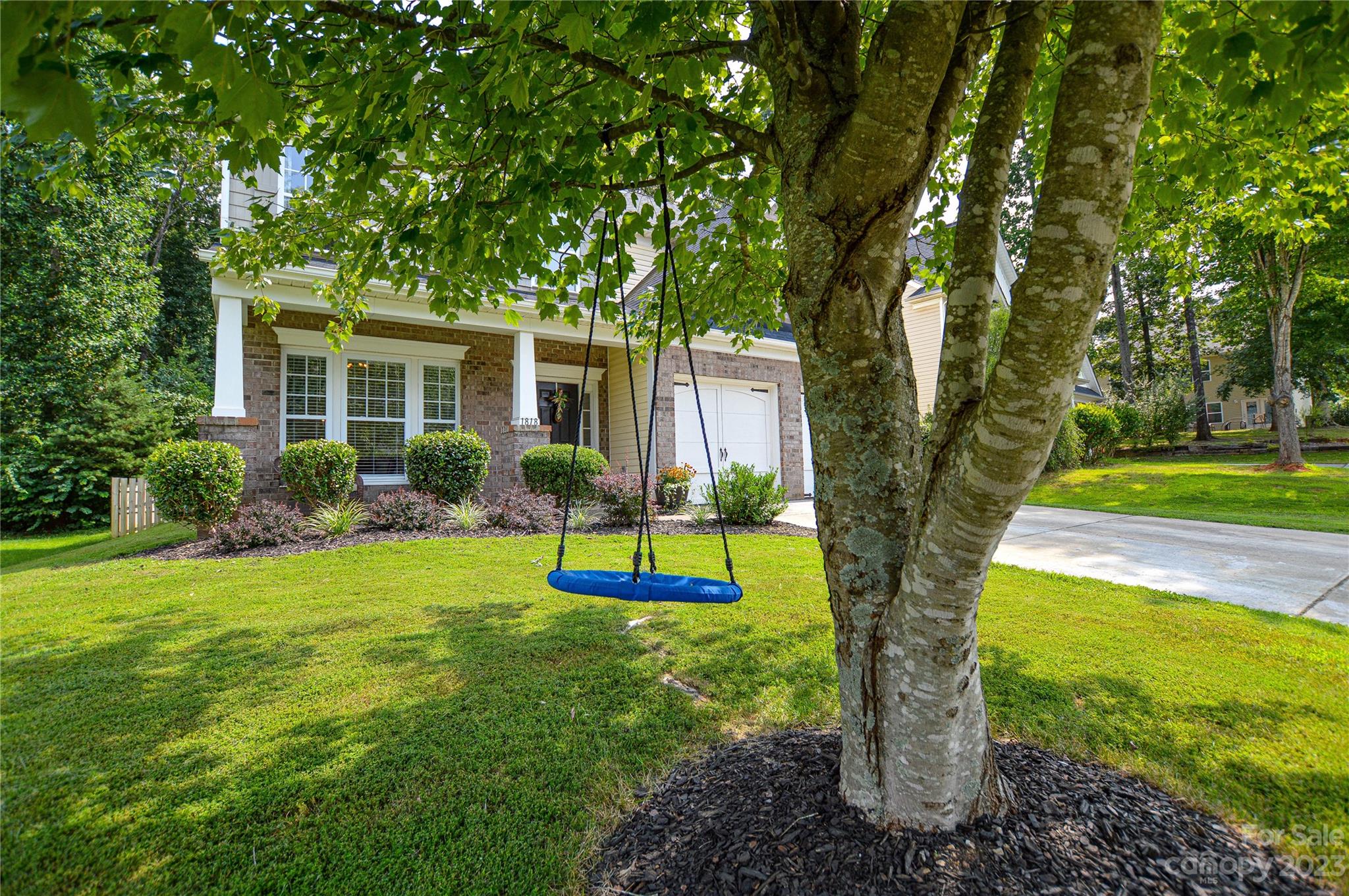 1818 Yaupon Road Charlotte, NC 28215 - Photo 3 of 42 Gallery Image 3