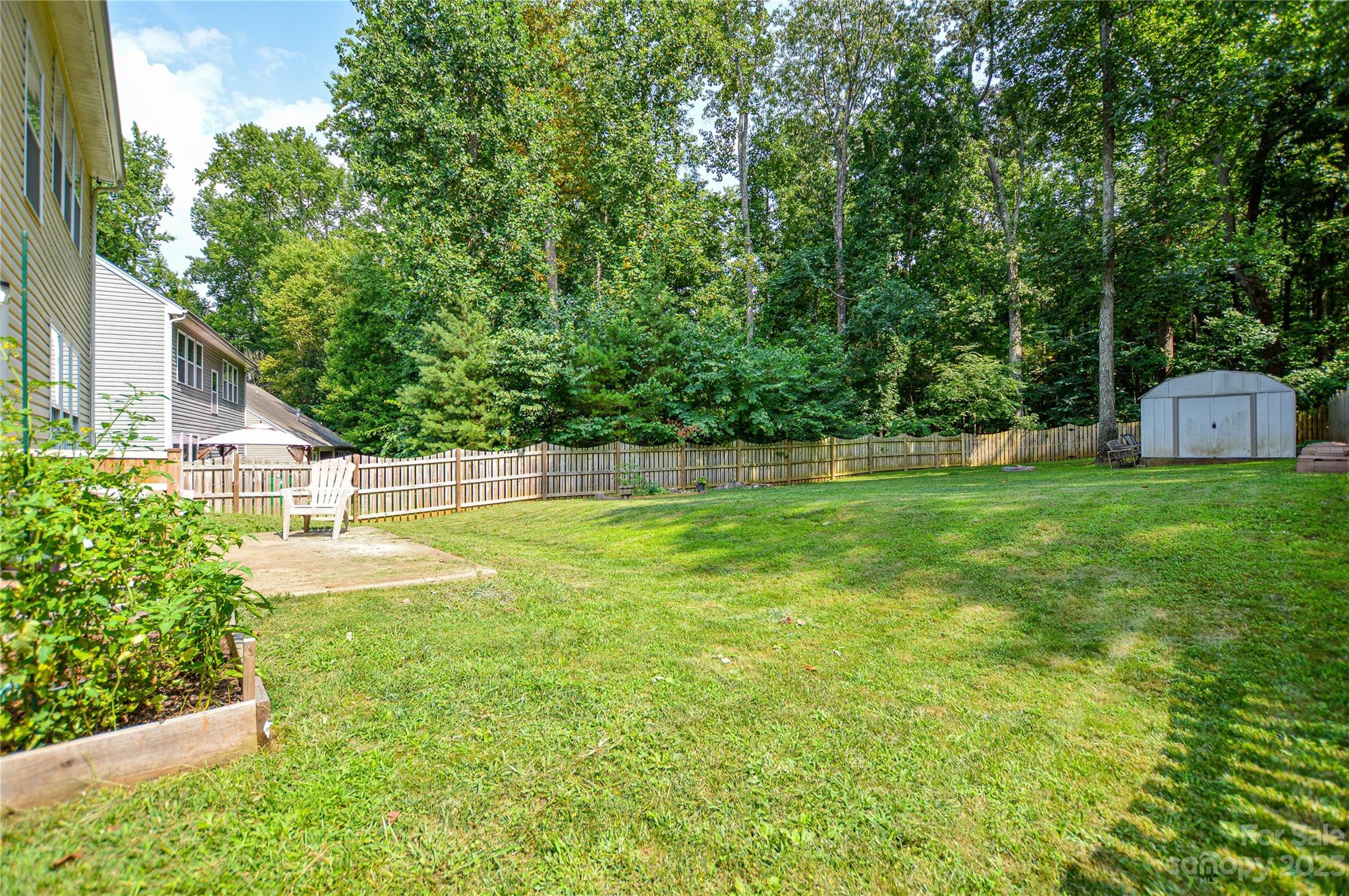1818 Yaupon Road Charlotte, NC 28215 - Photo 41 of 42 Gallery Image 41