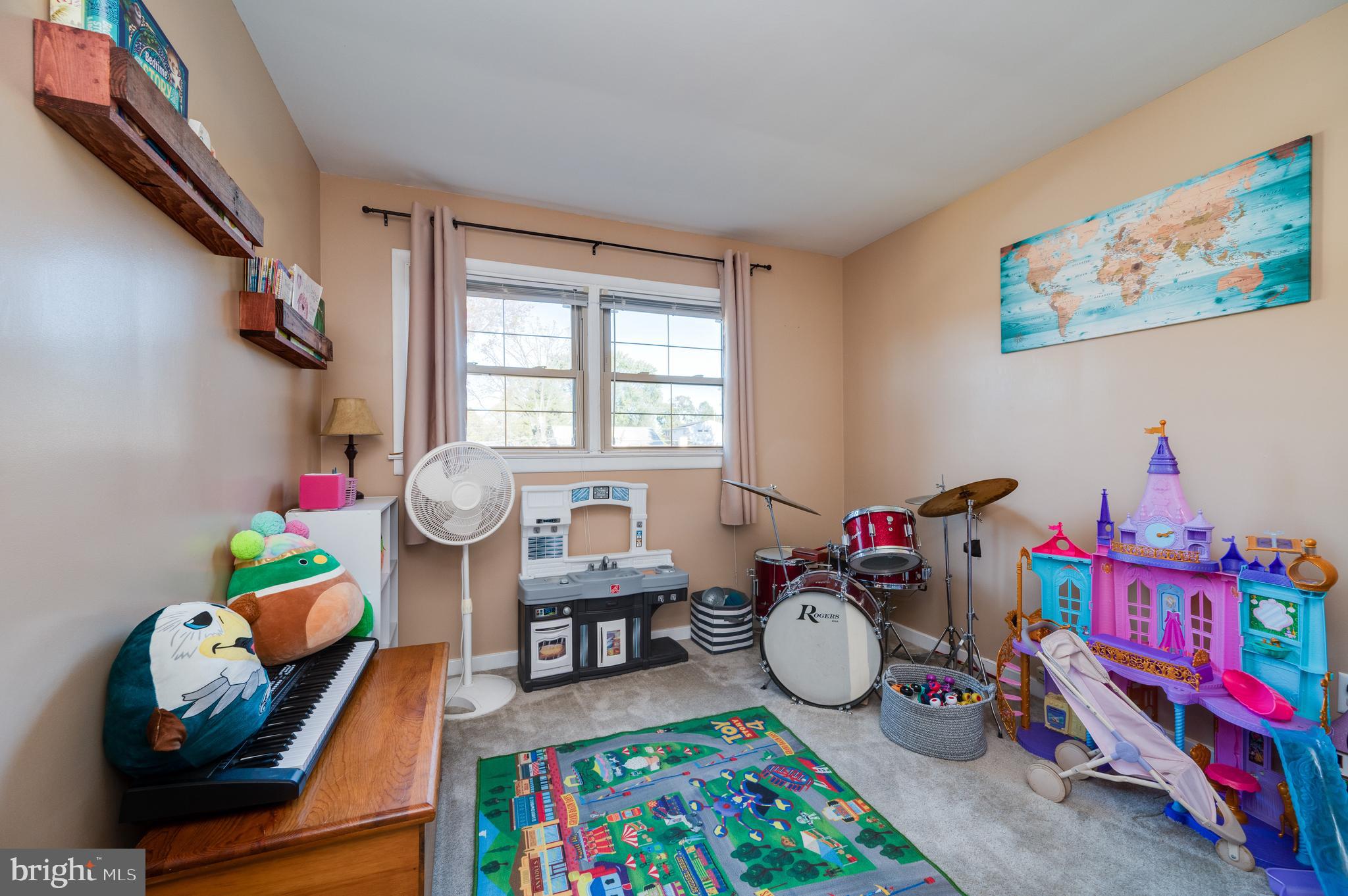 118 Octagon Avenue Sinking Spring, PA 19608 - Photo 29 of 45 a room with toys and a wooden floor