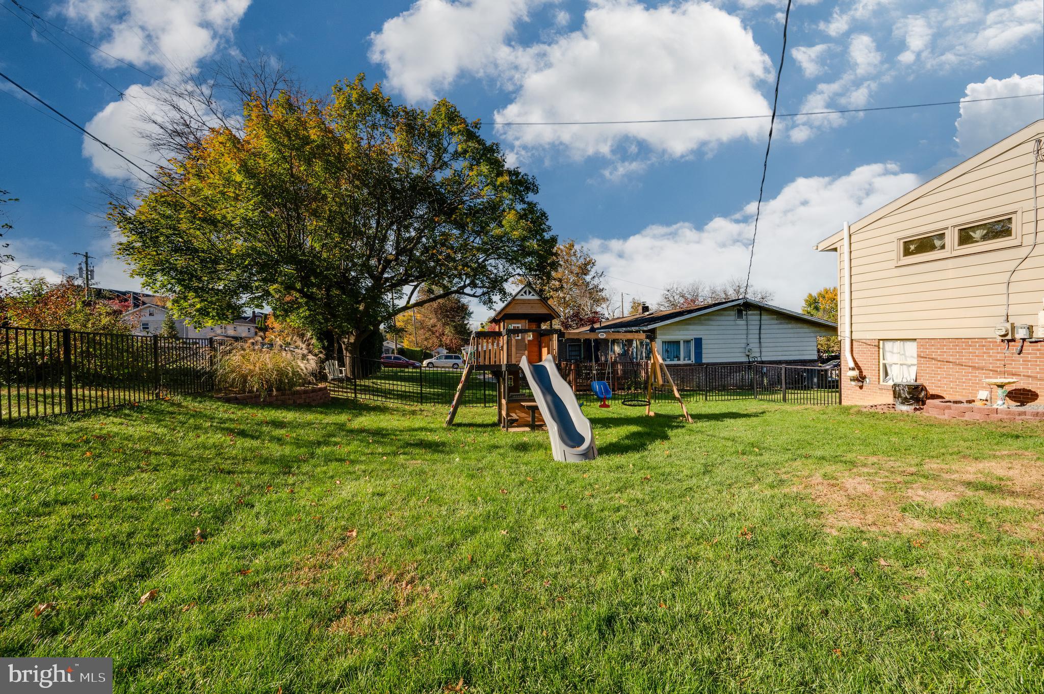 118 Octagon Avenue Sinking Spring, PA 19608 - Photo 41 of 45 a view of a house with a park