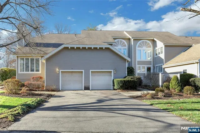 $629,999 | 10 Greenup Court, Wayne, NJ 07470