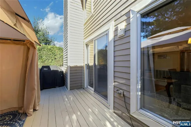 $629,999 | 10 Greenup Court, Wayne, NJ 07470