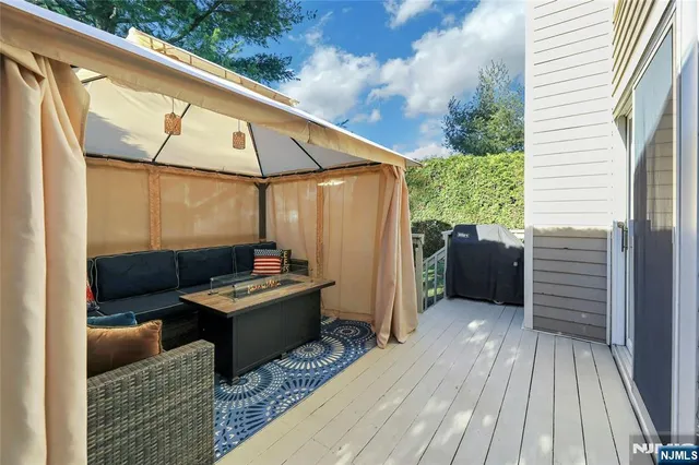 $629,999 | 10 Greenup Court, Wayne, NJ 07470