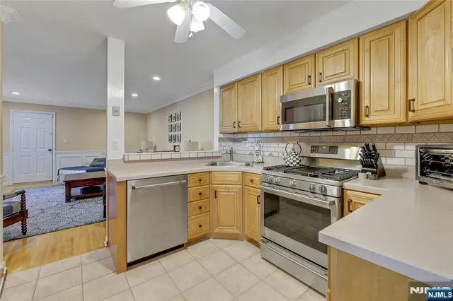 $629,999 | 10 Greenup Court, Wayne, NJ 07470