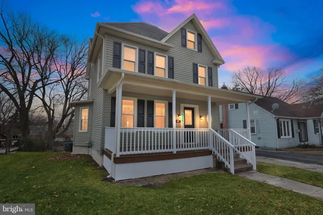 $459,900 | 312 West Monroe Avenue, Magnolia, NJ 08049