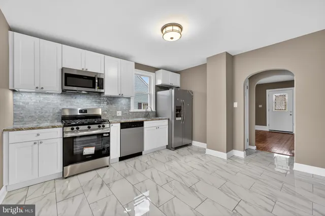 $459,900 | 312 West Monroe Avenue, Magnolia, NJ 08049