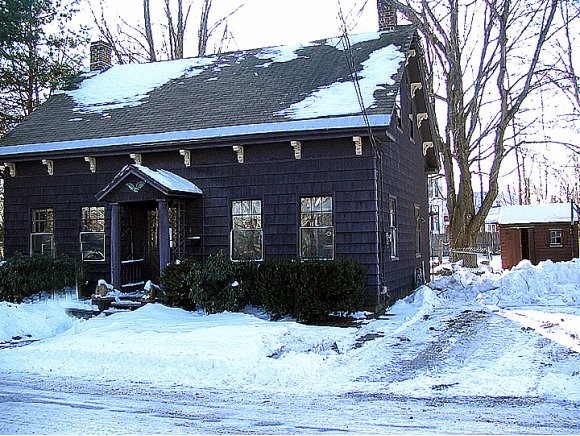 4 Columbus Avenue Exeter, NH 03833 - Photo 1 of 1 Gallery Image 1