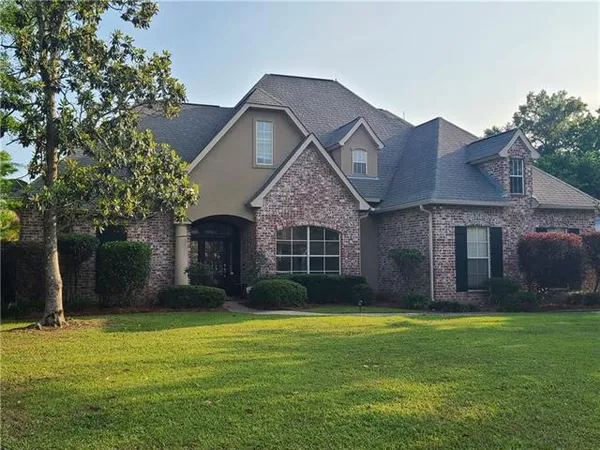 $617,000 | 1123 Hardy Drive, Covington, LA 70433