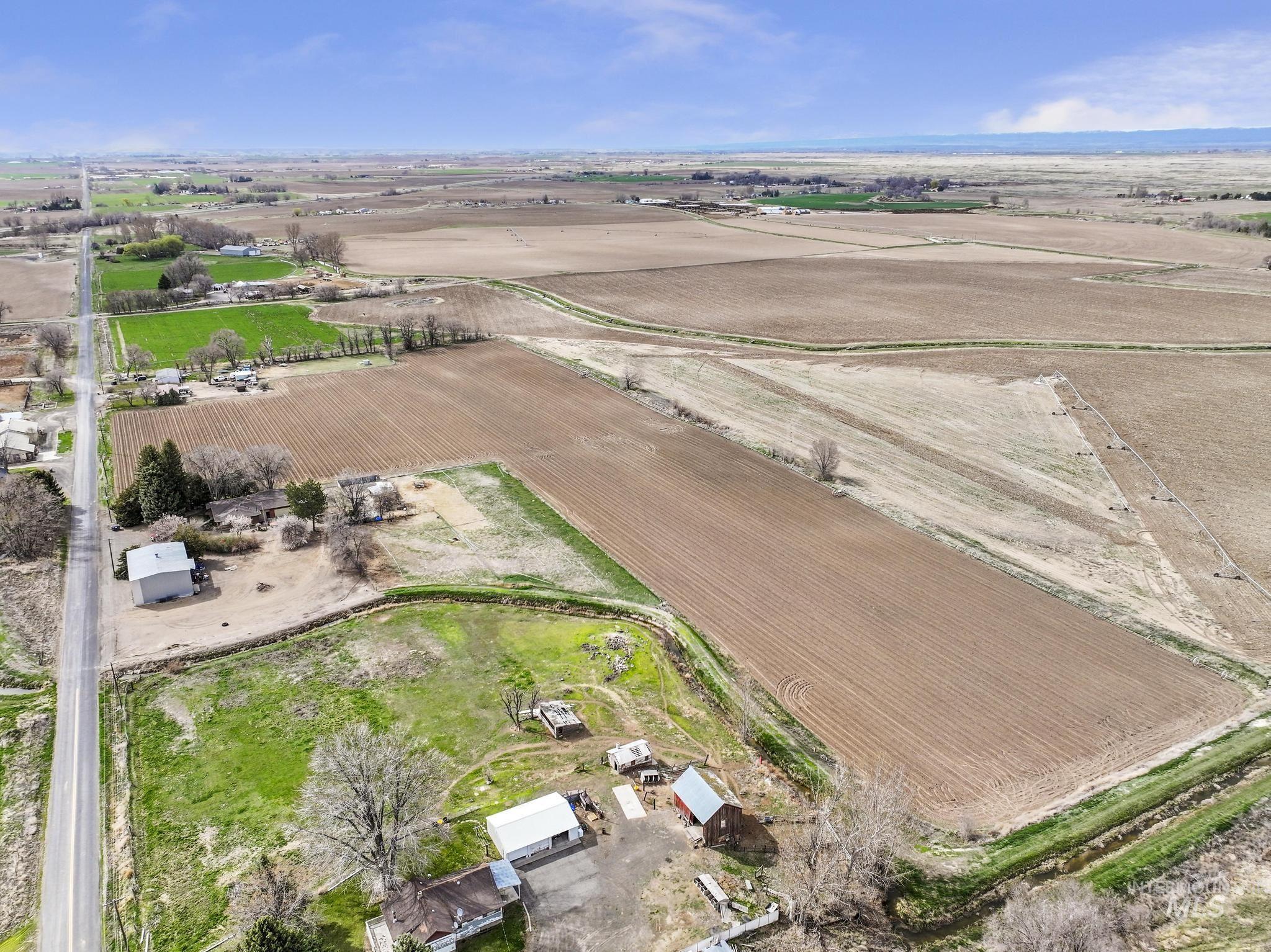 1876 East 2900 South, Unit A Wendell, ID 83355 - Photo 11 of 16