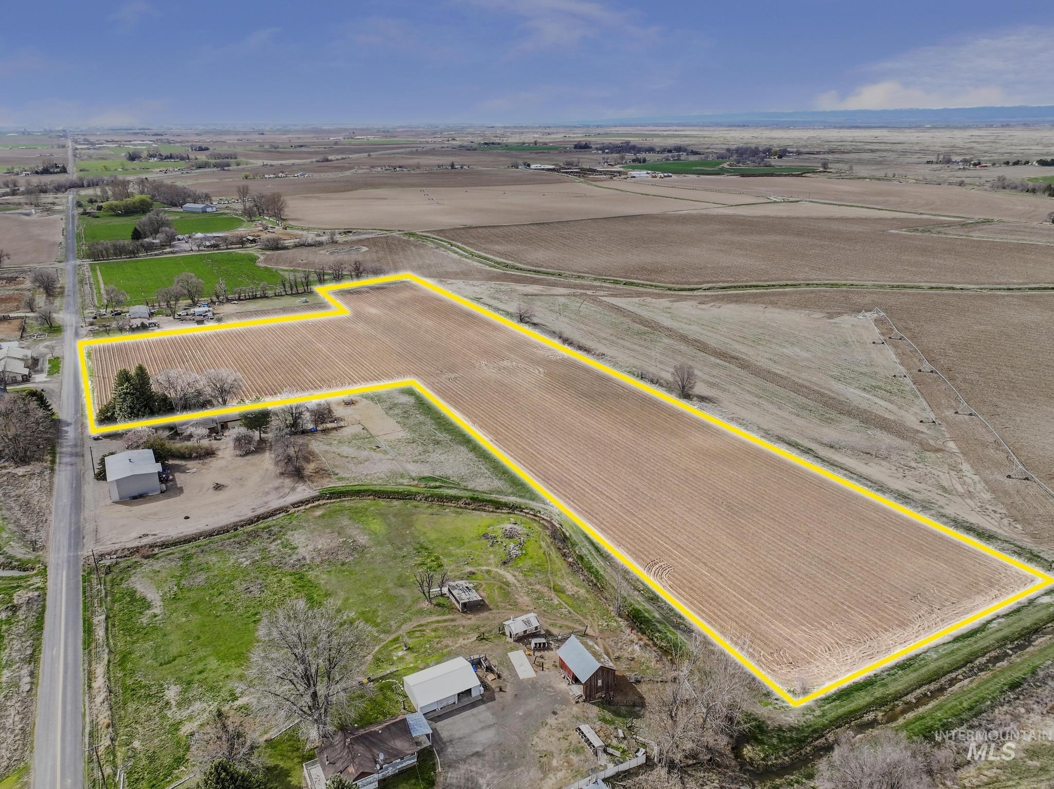 1876 East 2900 South, Unit A Wendell, ID 83355 - Photo 5 of 16