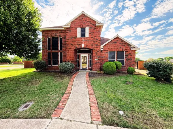 $2,900 | 1196 Winnipeg Drive, Lewisville, TX 75077