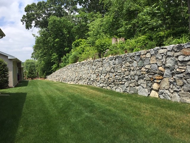 41 Breakneck Hill Road, Unit 3 Lincoln, RI 02865 - Photo 7 of 22 BEAUTIFULLY LANDSCAPED GROUNDS