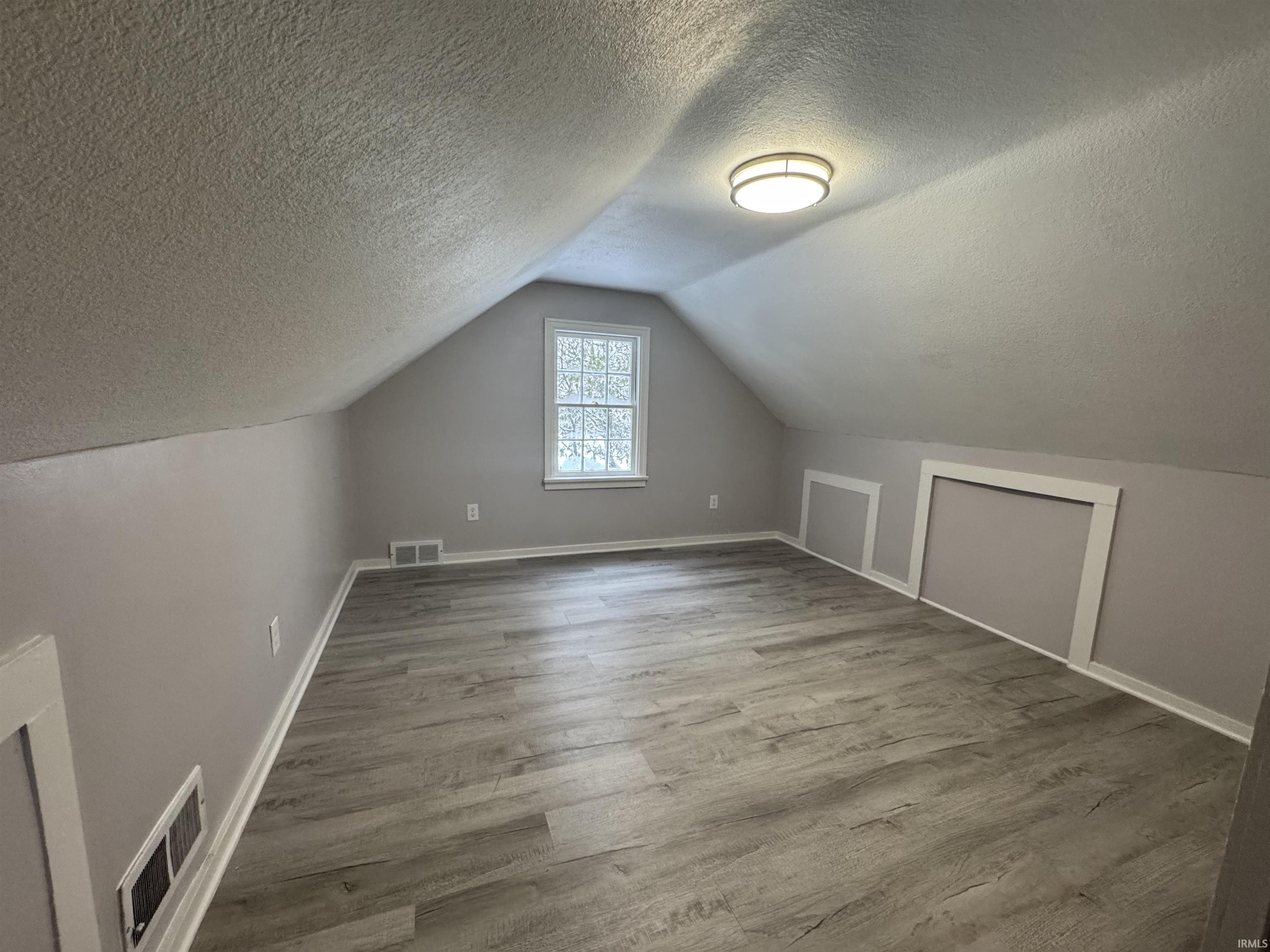 1930 Bremer Road Fort Wayne, IN 46803 - Photo 13 of 30