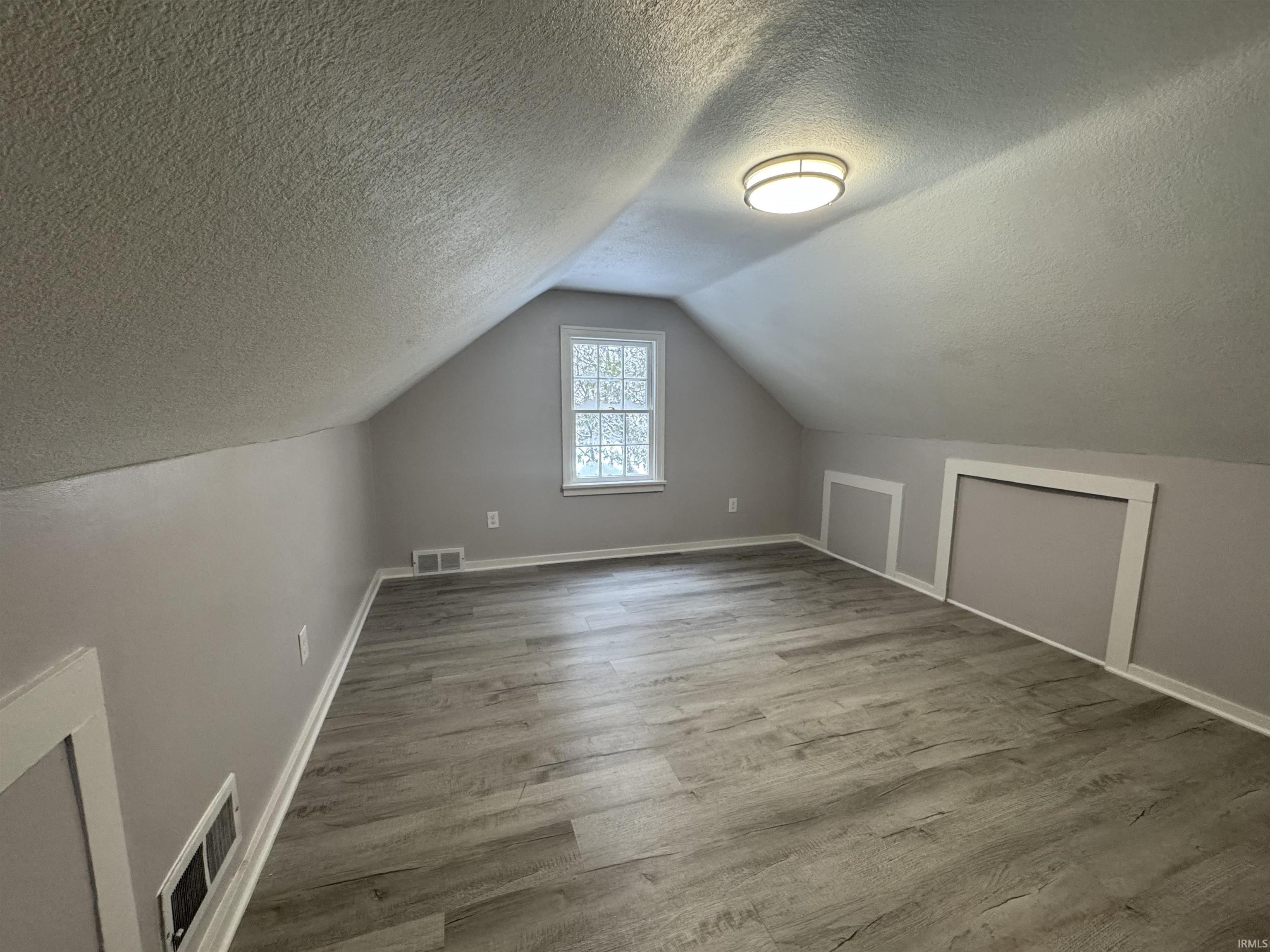 1930 Bremer Road Fort Wayne, IN 46803 - Photo 15 of 30