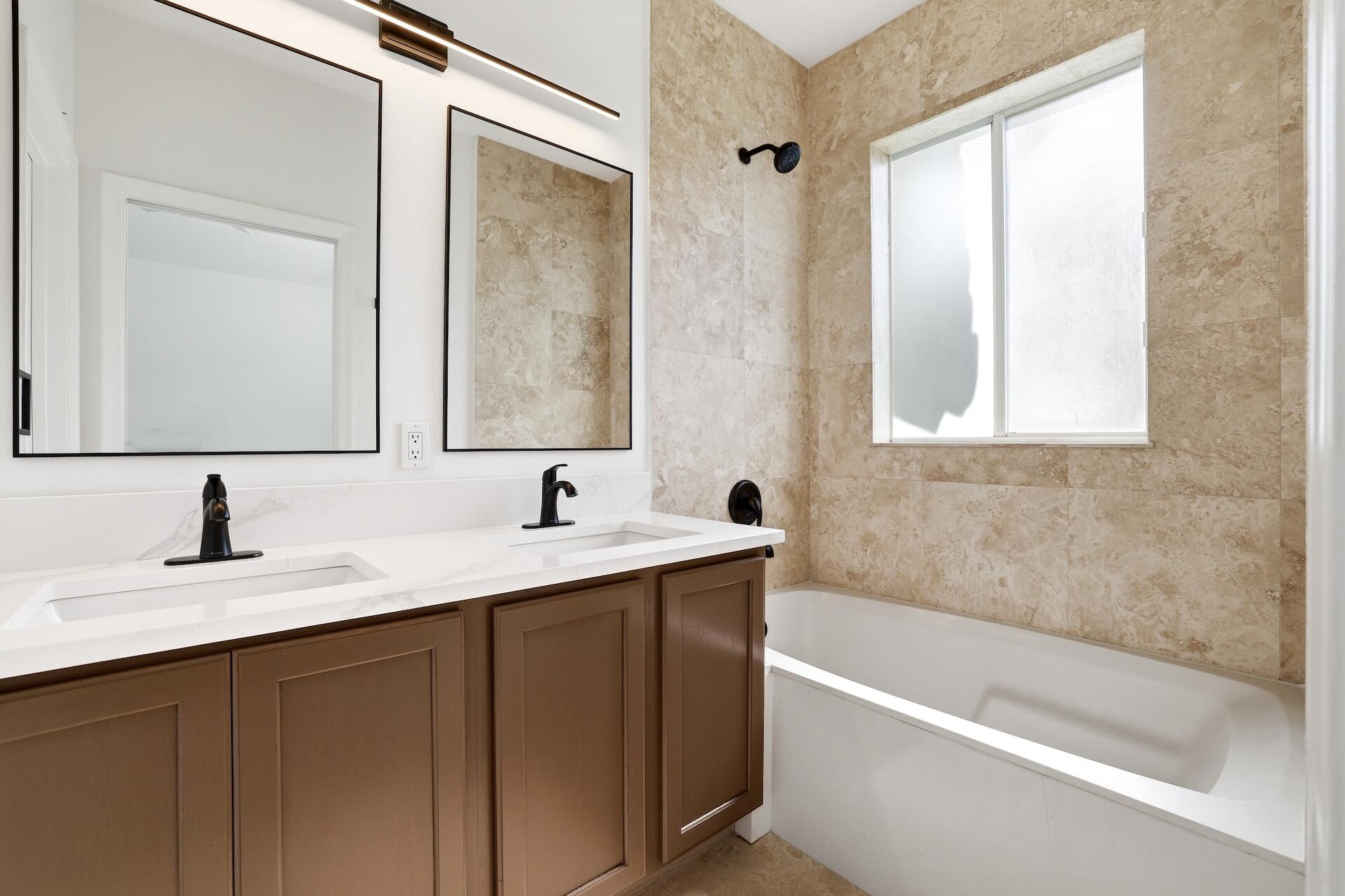 3068 Laurel Ridge Circle Riviera Beach, FL 33404 - Photo 15 of 32 0H8A4947