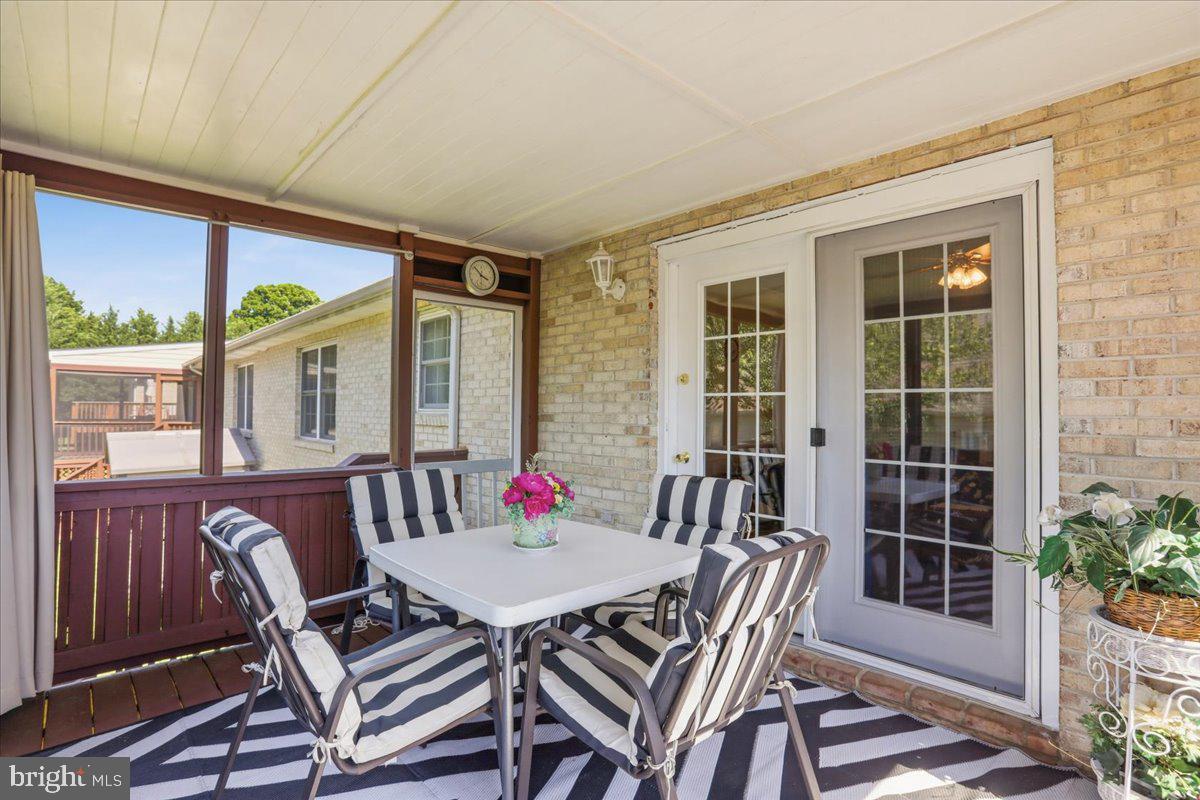 6 Portsmouth Road Front Royal, VA 22630 - Photo 36 of 41 Screened Porch