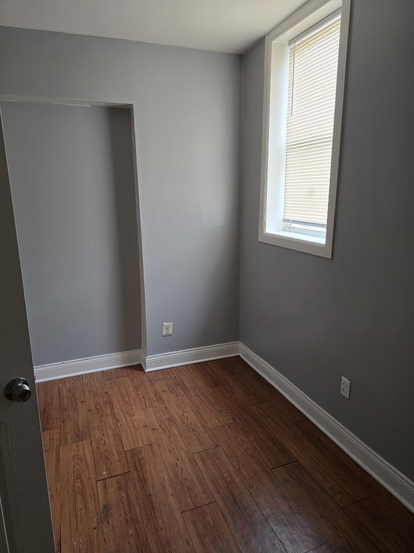 5621 South Green Street Chicago, IL 60621 - Photo 7 of 24