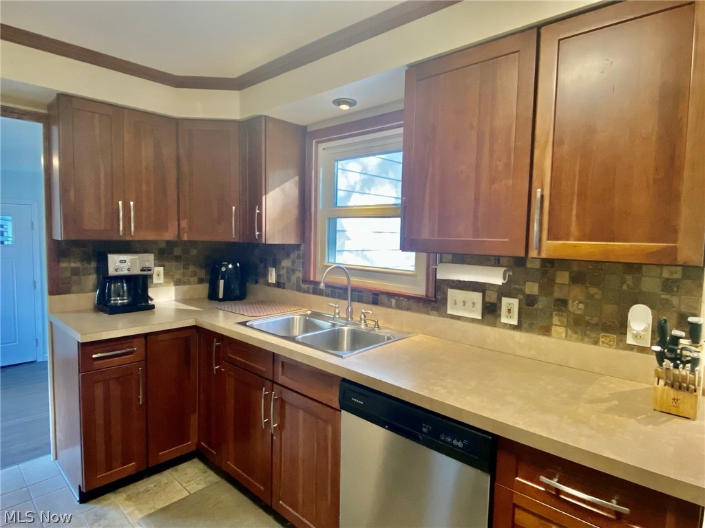 18476 Alexander Road Walton Hills, OH 44146 - Photo 2 of 34