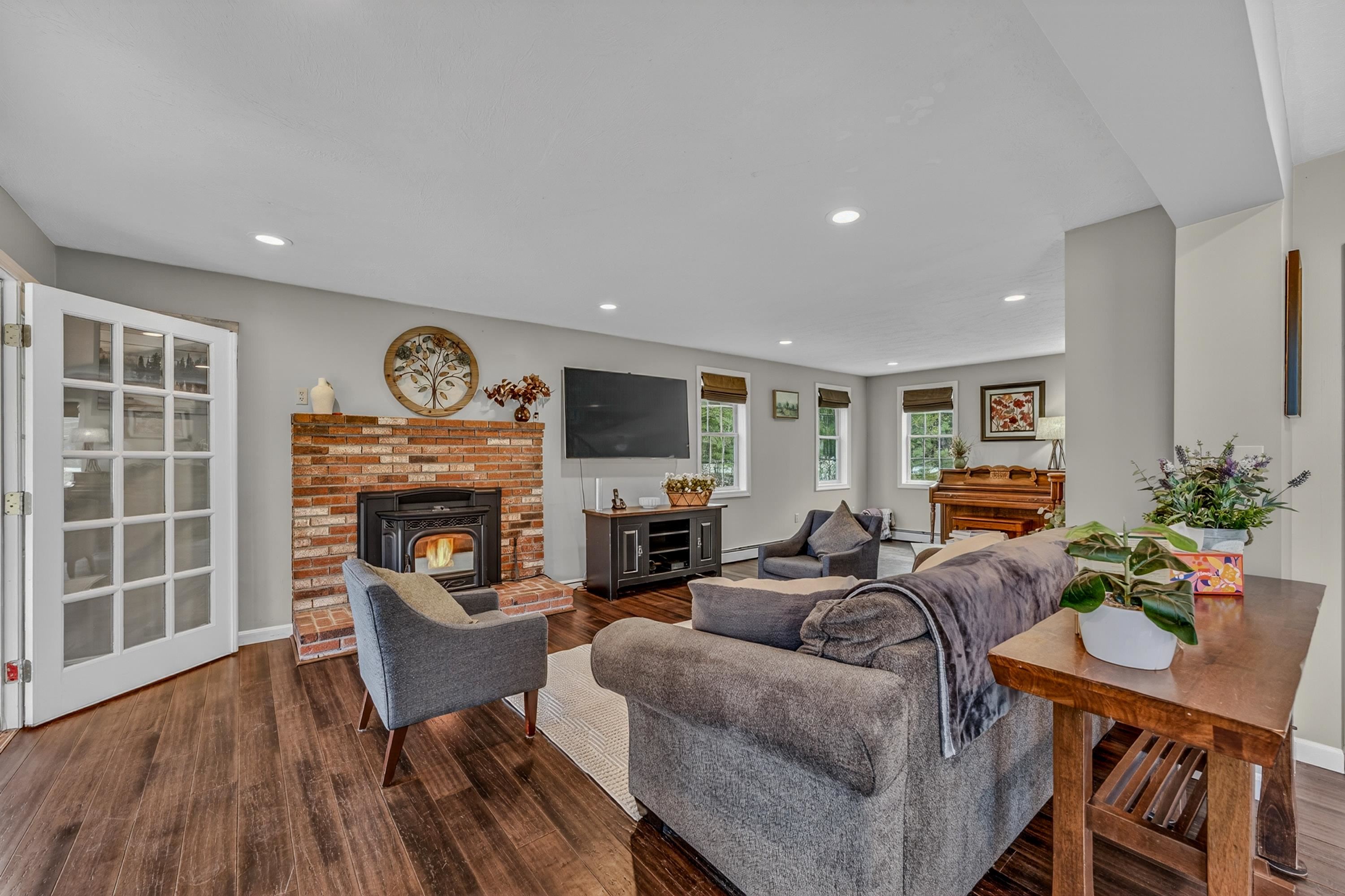 137 Sargent Road Holderness, NH 03245 - Photo 19 of 54