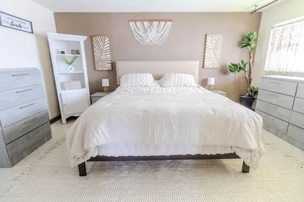 $2,600 | 3216 Southeast 12th Street, Unit 28, Pompano Beach, FL 33062