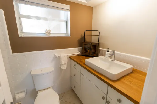 $2,600 | 3216 Southeast 12th Street, Unit 28, Pompano Beach, FL 33062