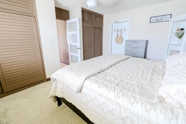 $2,600 | 3216 Southeast 12th Street, Unit 28, Pompano Beach, FL 33062