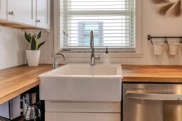 $2,600 | 3216 Southeast 12th Street, Unit 28, Pompano Beach, FL 33062