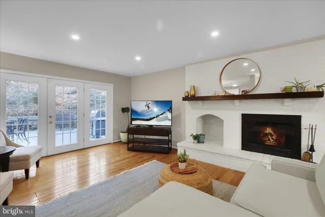 $469,900 | 2052 Lincoln Court, Wyomissing, PA 19610