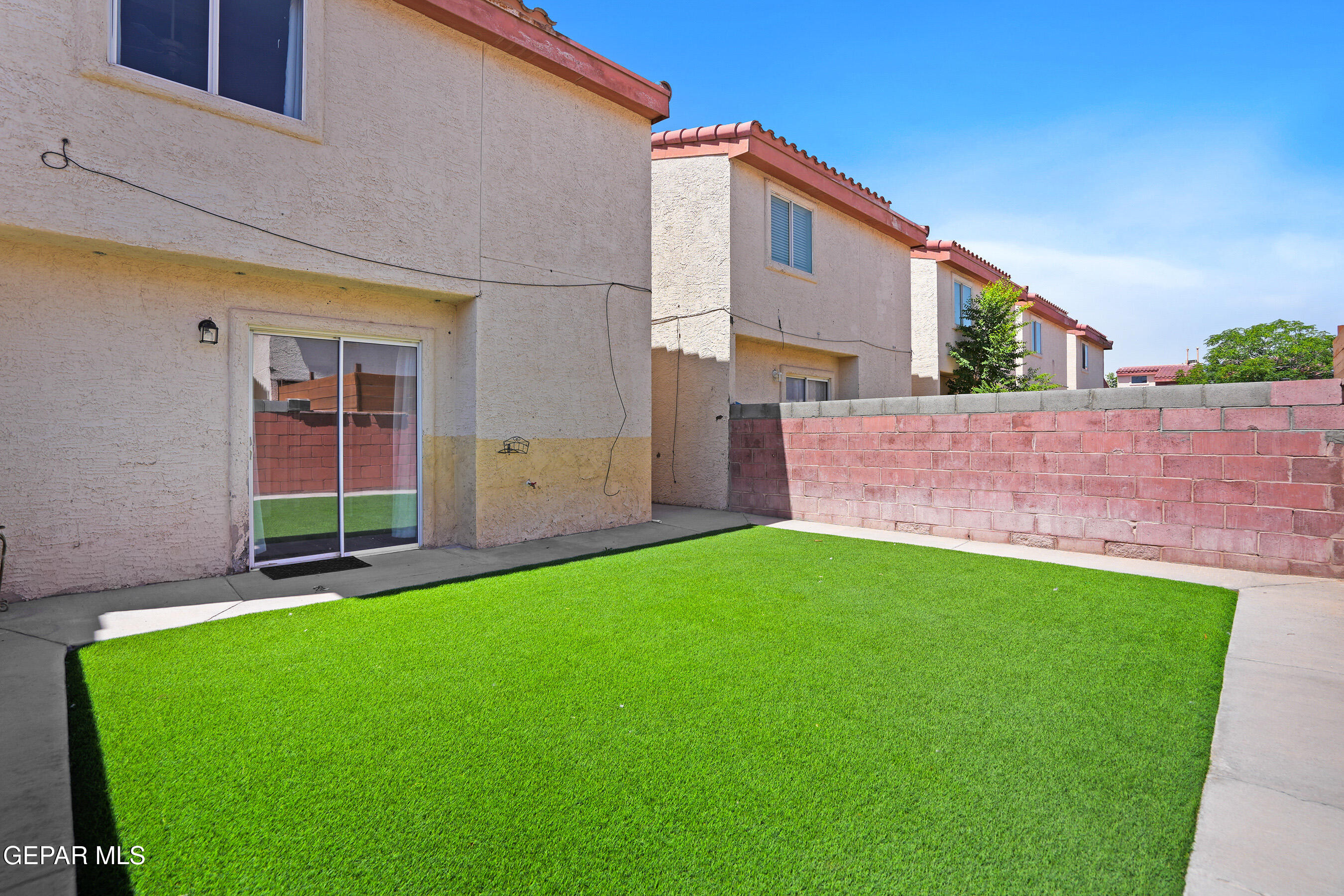 11023 Splendor Court El Paso, TX 79936 - Photo 33 of 43 Private Backyard Retreat