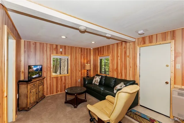 $390,000 | 26293 Highway 189, Twin Peaks, CA 92391