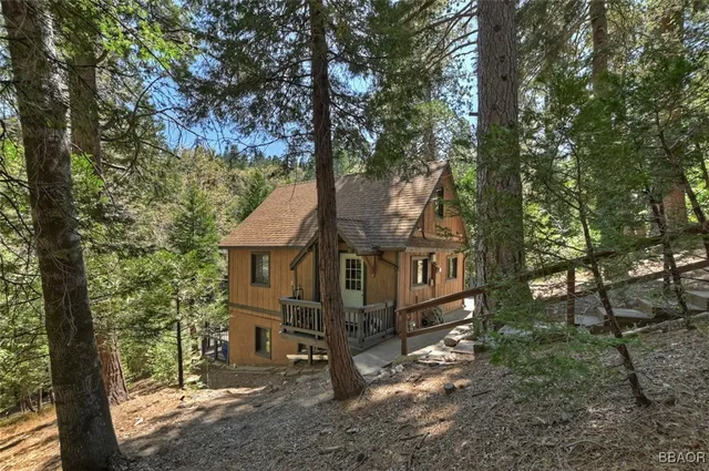 $390,000 | 26293 Highway 189, Twin Peaks, CA 92391