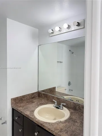 $2,000 | 3873 Northwest 90th Avenue, Unit 3873, Sunrise, FL 33351