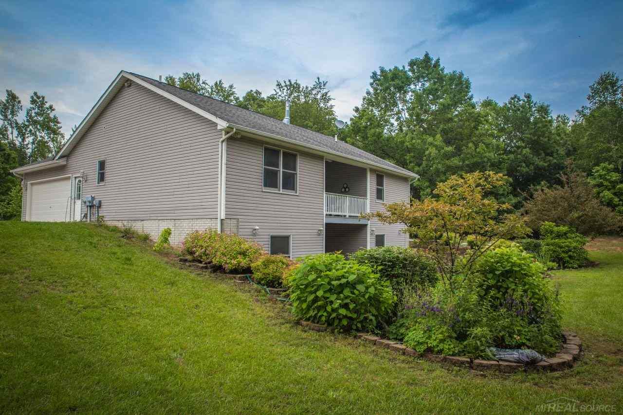 9197 Birch Run Road Millington, MI 48746 - Photo 5 of 41 31384788-4.JPG