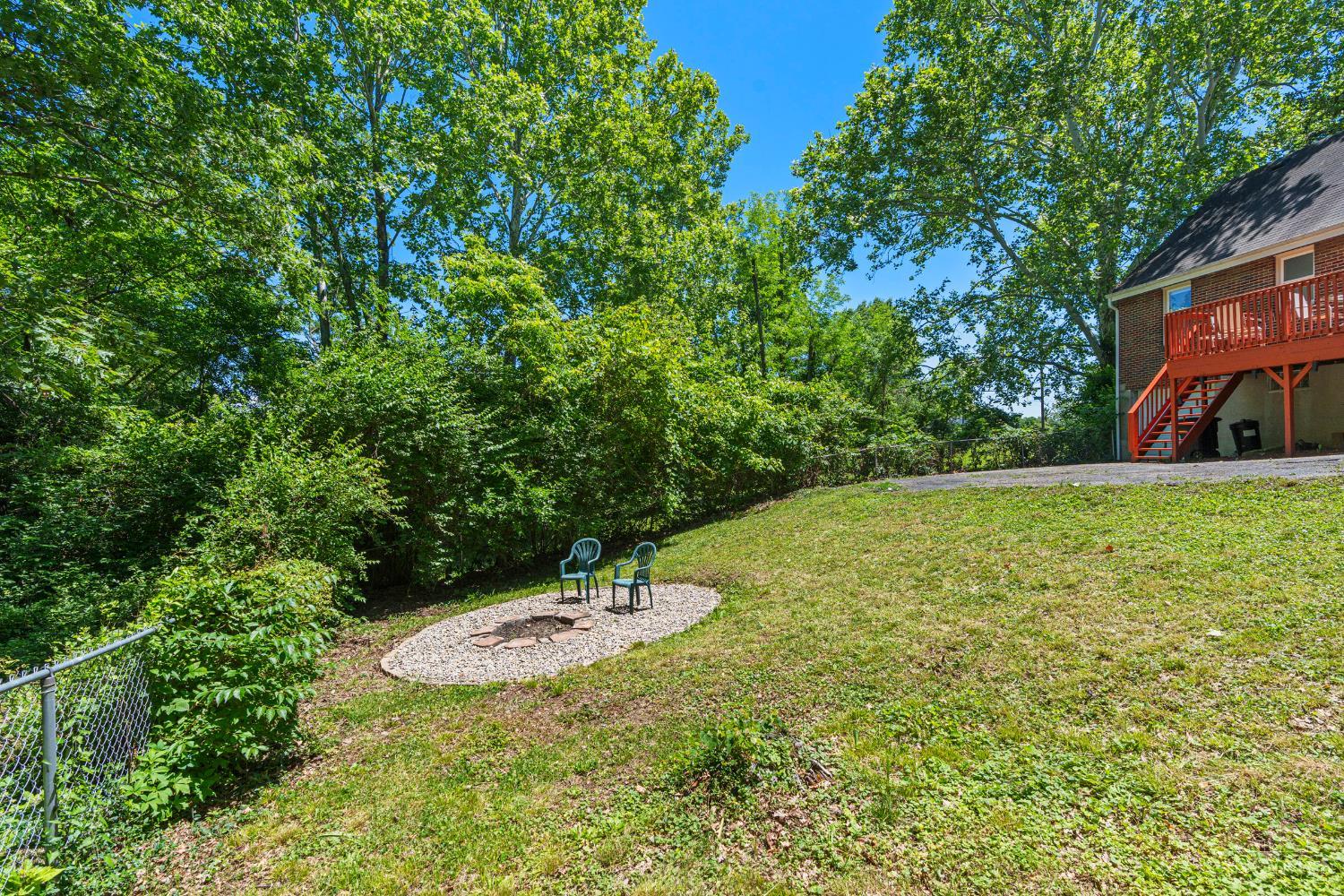3028 Diehl Road Cincinnati, OH 45211 - Photo 43 of 52