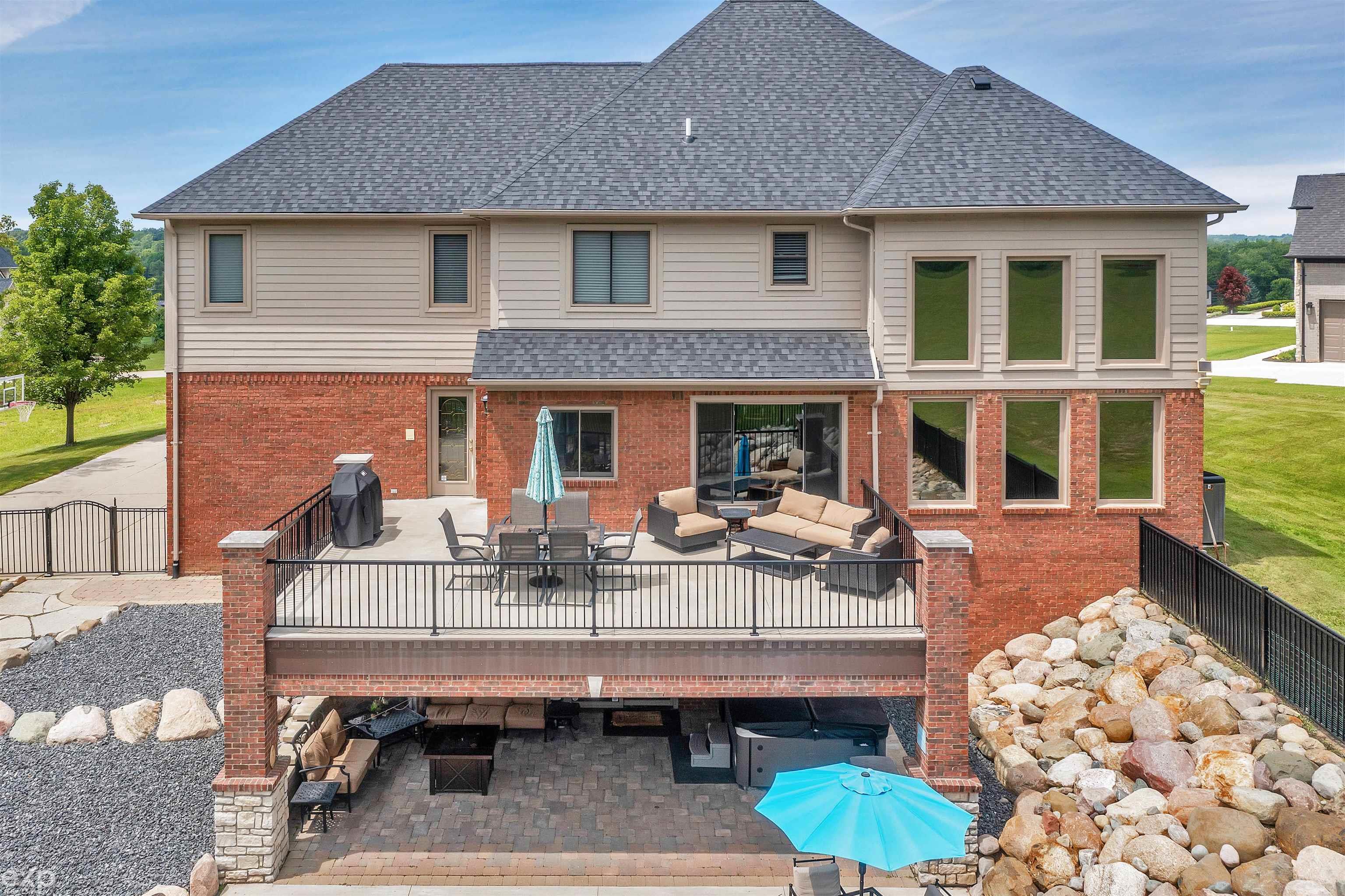 8597 Morningside Drive Romeo, MI 48065 - Photo 50 of 59 Exterior Back