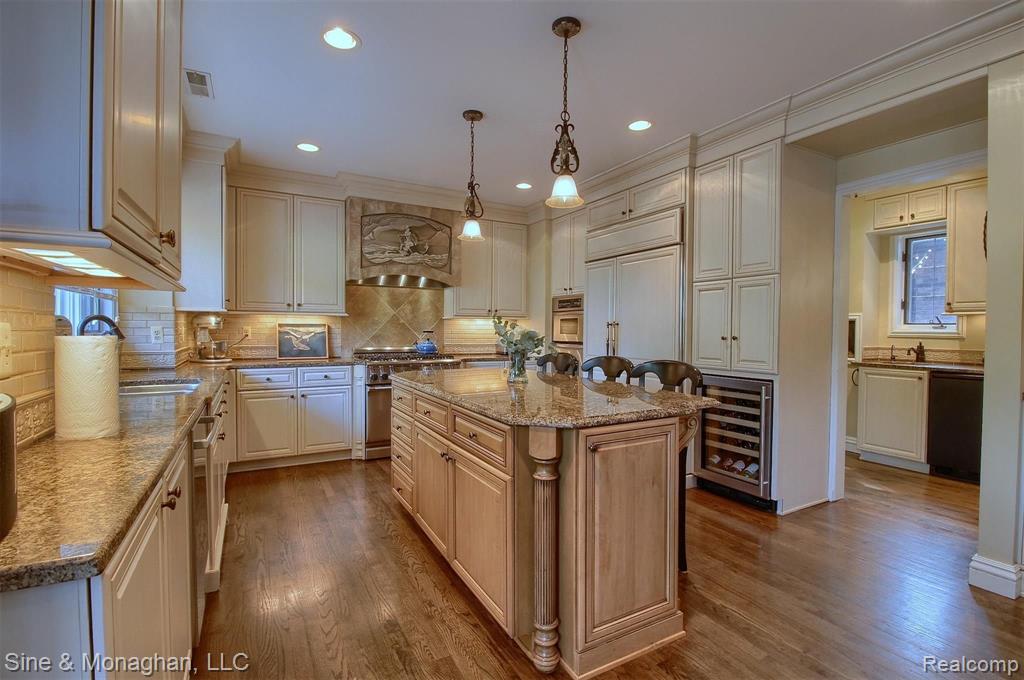 1010 Harvard Road Grosse Pointe, MI 48230 - Photo 7 of 54