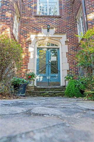 $299,999 | 1765 Northeast 3b Peachtree Street, Atlanta, GA 30309