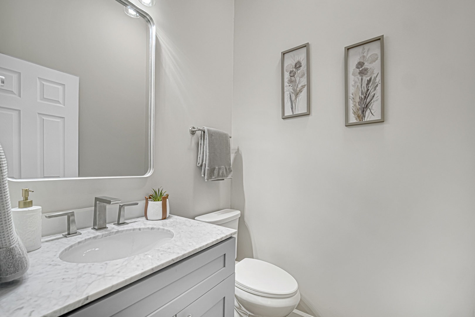 30 Cornwall Drive Crete, IL 60417 - Photo 23 of 44 a bathroom with a granite countertop toilet sink mirror vanity and shower
