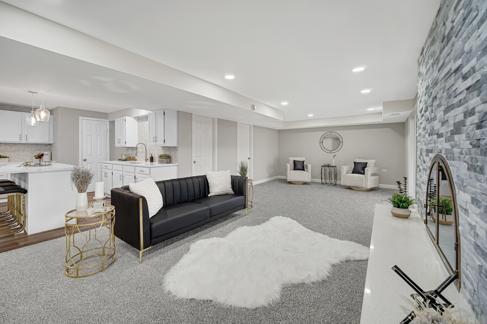 30 Cornwall Drive Crete, IL 60417 - Photo 31 of 44 a living room with furniture and a dining table with kitchen view