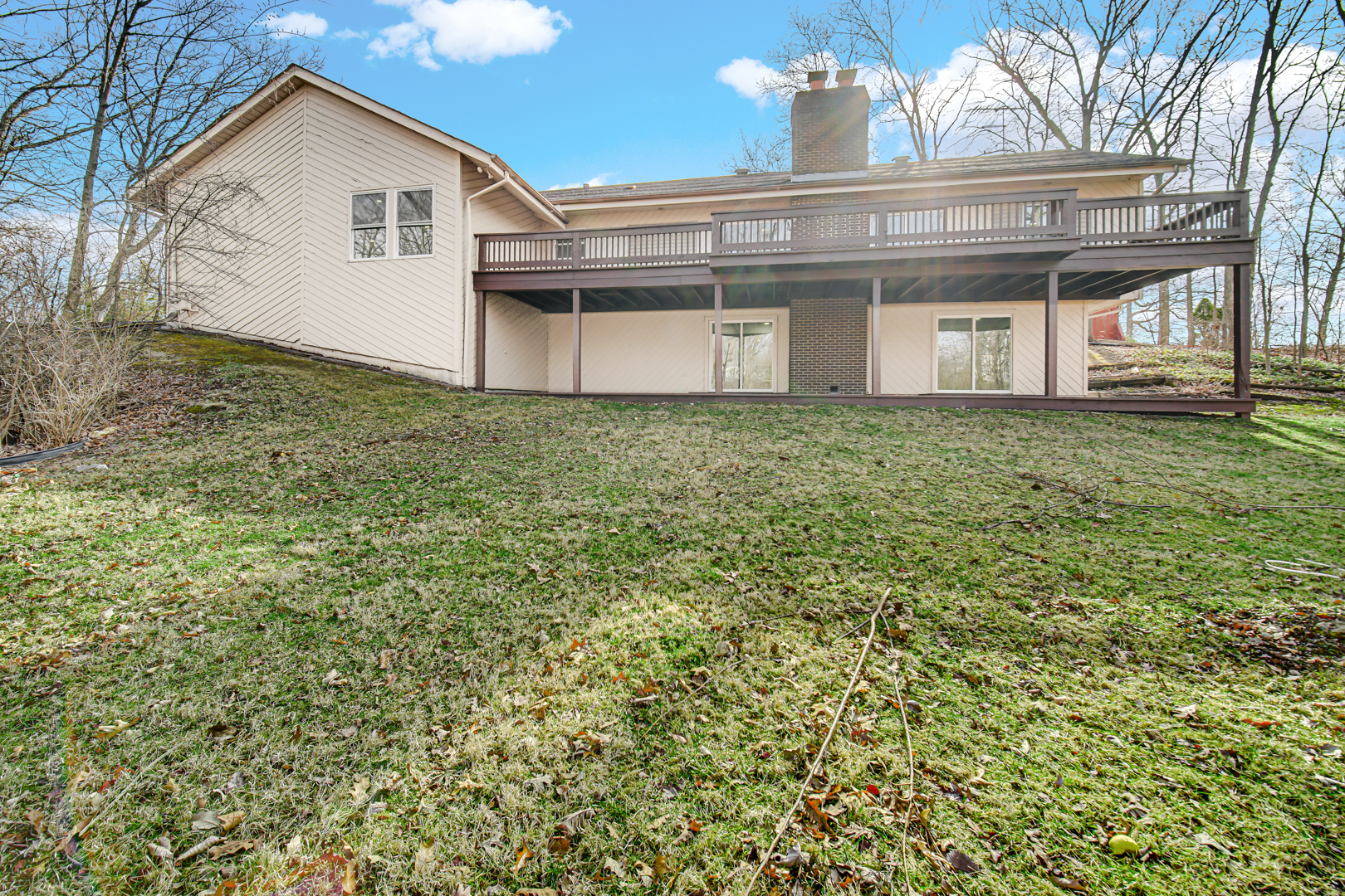 30 Cornwall Drive Crete, IL 60417 - Photo 40 of 44 a view of a house with a backyard
