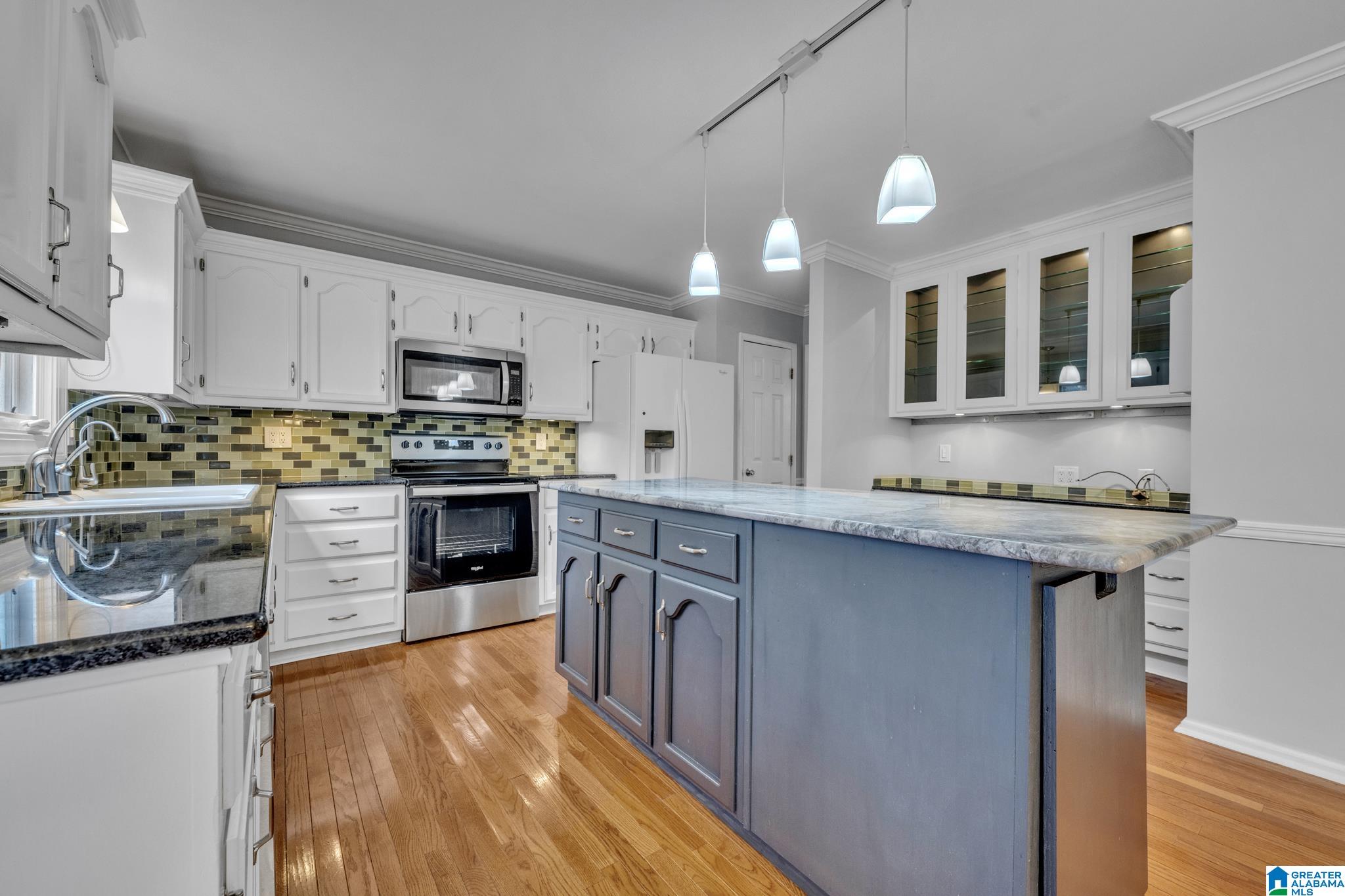2020 Little Ridge Circle Birmingham, AL 35242 - Photo 40 of 54