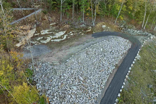 $750,000 | 90 Briarcliff Road, Gilford, NH 03249