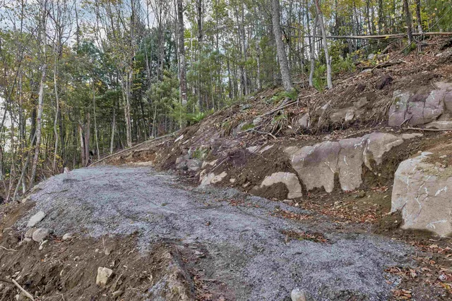 $750,000 | 90 Briarcliff Road, Gilford, NH 03249