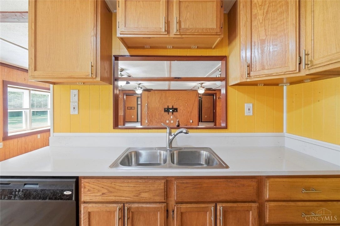 4992 Pedersen Road Batavia, OH 45103 - Photo 12 of 37