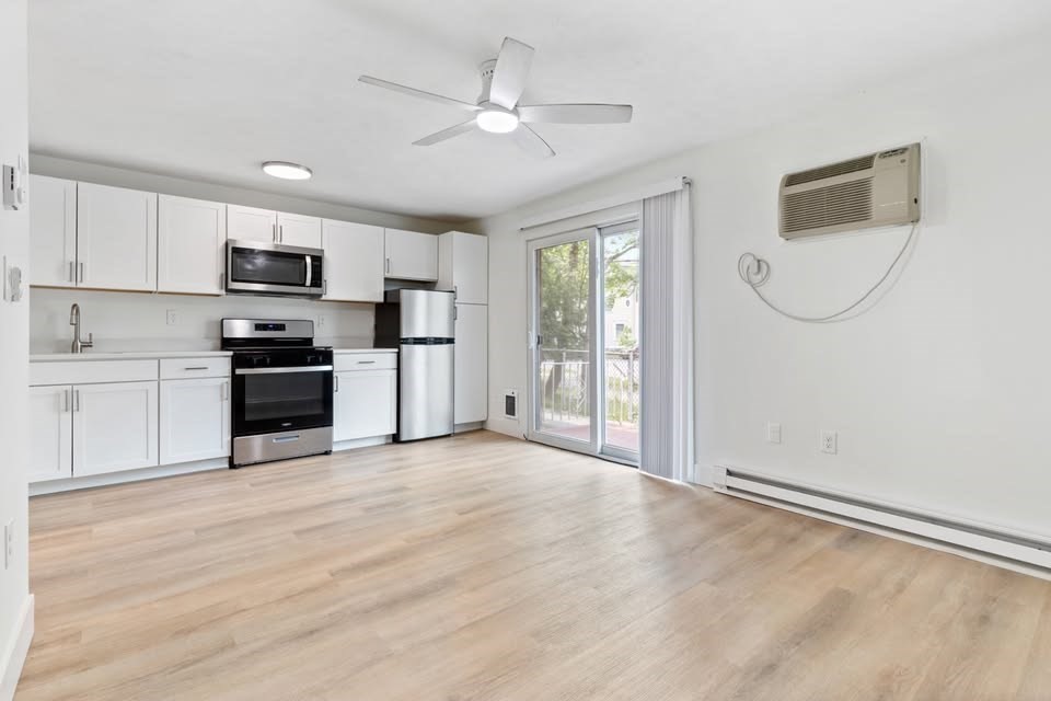55 Broad Street, Unit 3 Lynn, MA 01902 - Photo 3 of 10