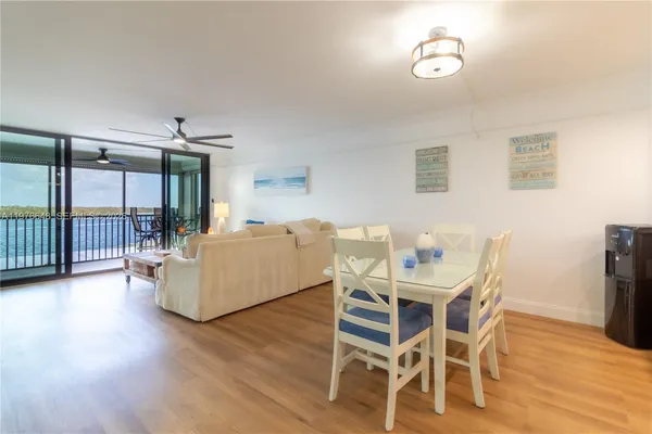 $5,000 | 4253 Bay Beach Lane, Unit G2, Fort Myers Beach, FL 33931