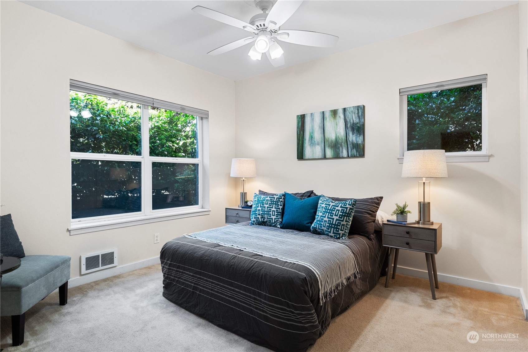 3221 Southwest Avalon Way, Unit 101 Seattle, WA 98126 - Photo 11 of 34 Gallery Image 11