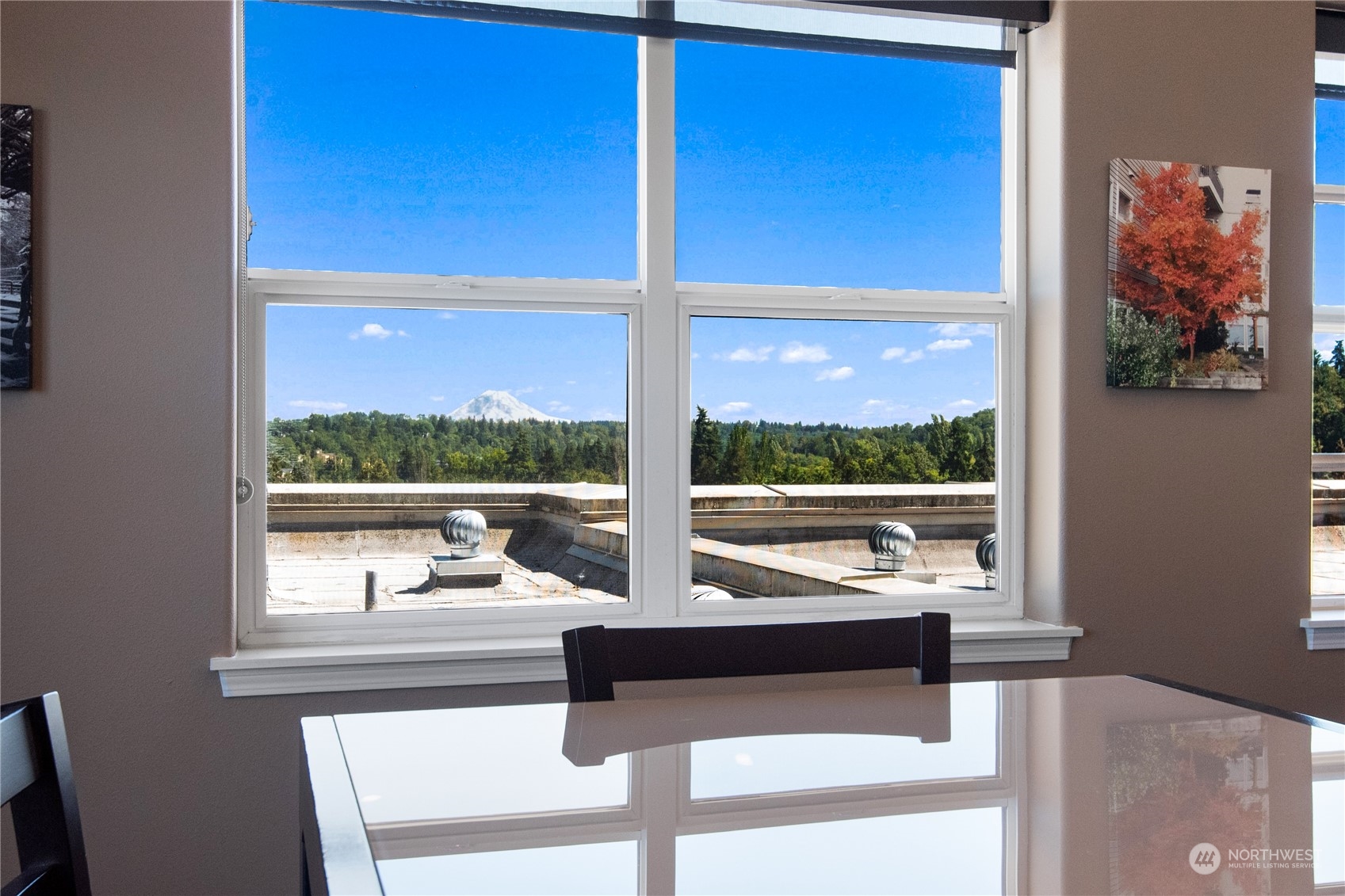 3221 Southwest Avalon Way, Unit 101 Seattle, WA 98126 - Photo 22 of 34 Gallery Image 22