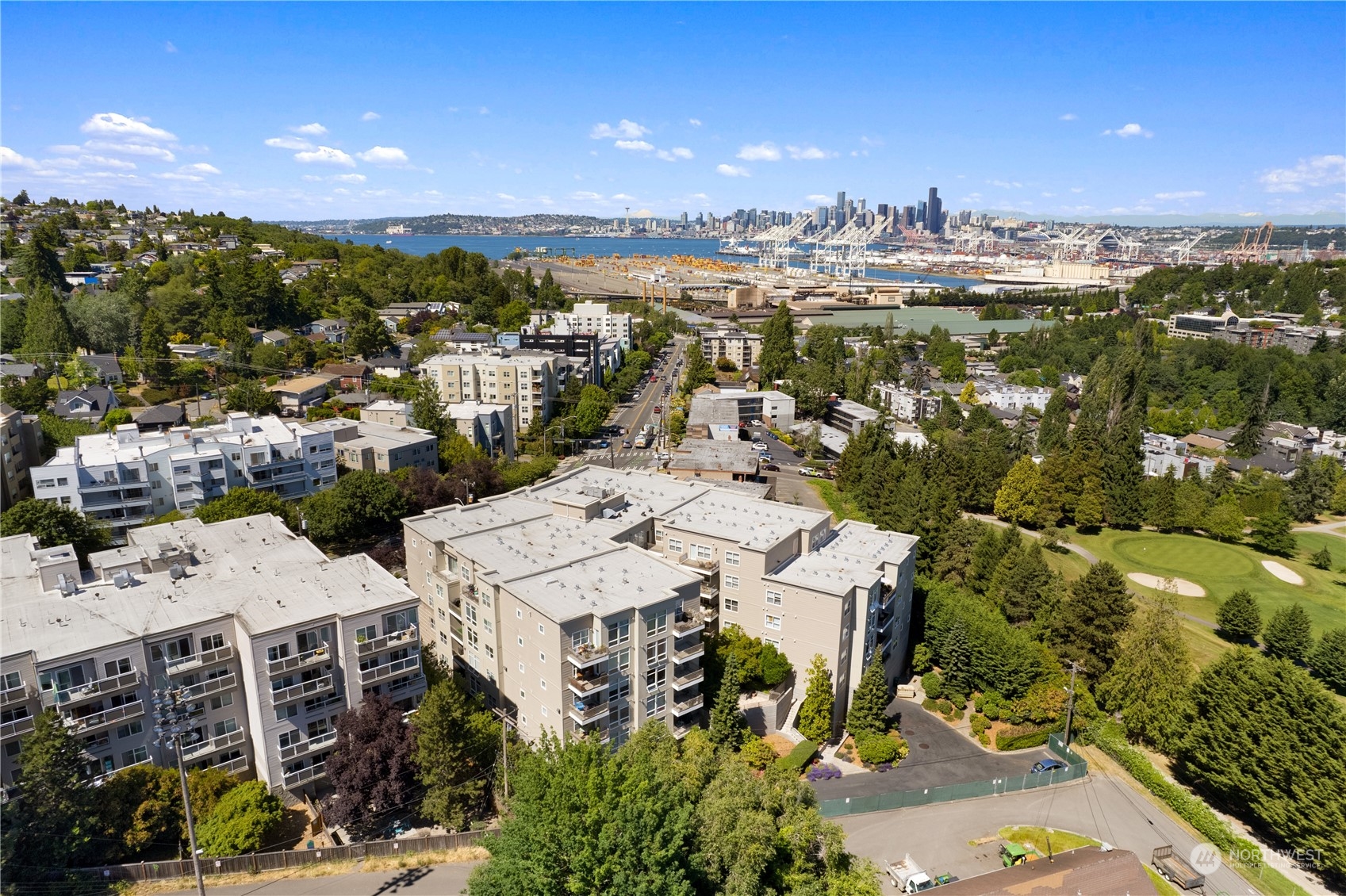 3221 Southwest Avalon Way, Unit 101 Seattle, WA 98126 - Photo 28 of 34 Gallery Image 28