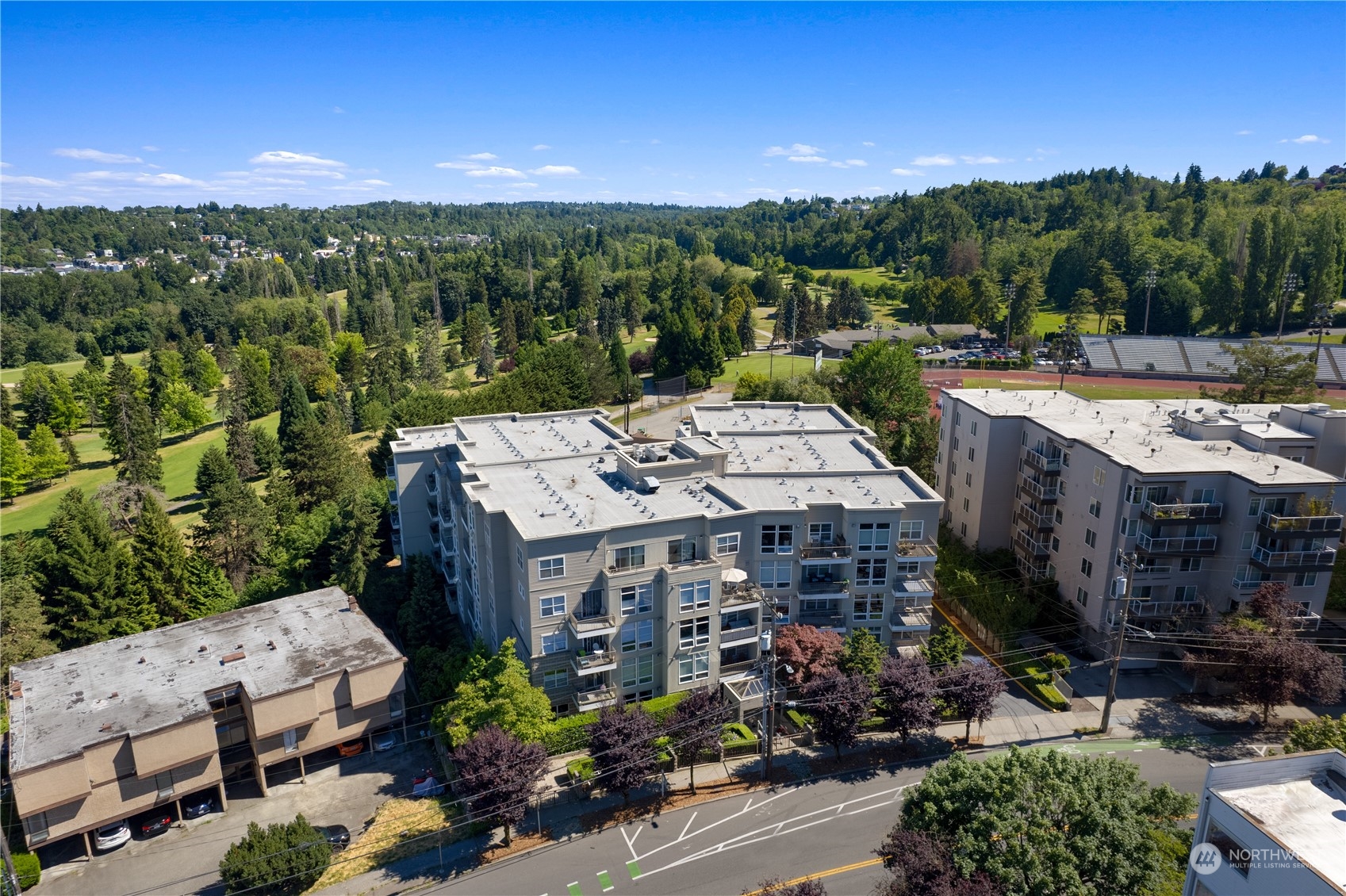 3221 Southwest Avalon Way, Unit 101 Seattle, WA 98126 - Photo 31 of 34 Gallery Image 31